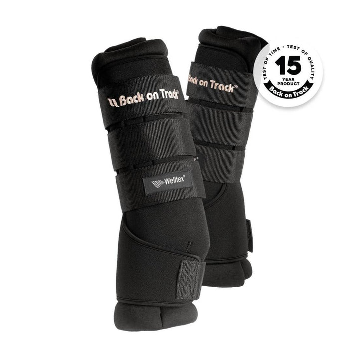 Back On Track Royal Quick Wraps for horses in black with Welltex technology, designed for leg therapy and reducing swelling. Durable and easy to use, ideal for stable or travel use.