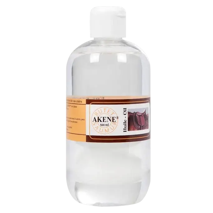 Butet Akene Leather Oil in a 500ml clear bottle with a white cap, designed for conditioning saddles, bridles, and leatherwork.
