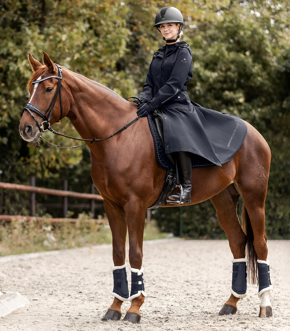 ELT Fehmarn Long Riding Raincoat |on horse | Top Paddock